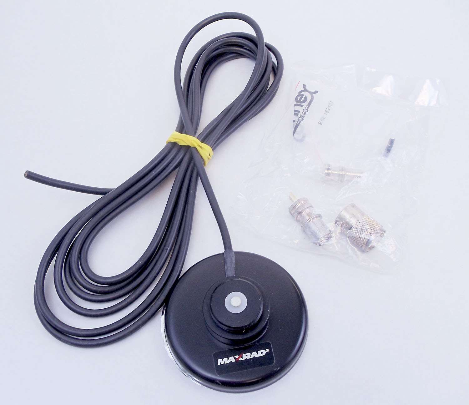 MAXRAD - 3-1/4" BLACK 3/4" NMO MAGNET MOUNT WITH 12' RG58U COAX CABLE & SOLDER ON TEFLON PL259 CONNECTOR