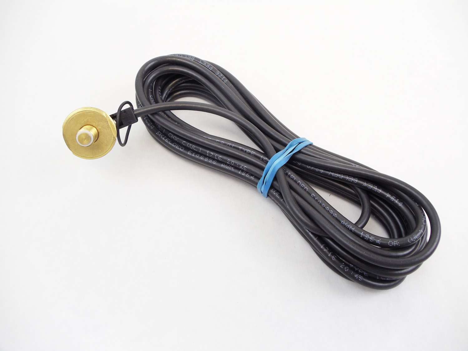 MAXRAD - 3/4 OR 3/8" HOLE MOUNT ASSEMBLY WITH 17' RG58U COAX CABLE & SOLDER ON PL259 CONNECTOR FOR UP TO 3/16" THICK MOUNTING SURFACES